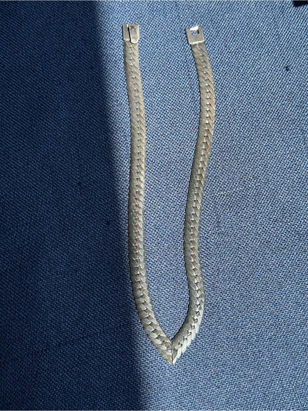 Vintage Silver Tone V-Shape Herringbone Chain Necklace - Chunky Flat Snake